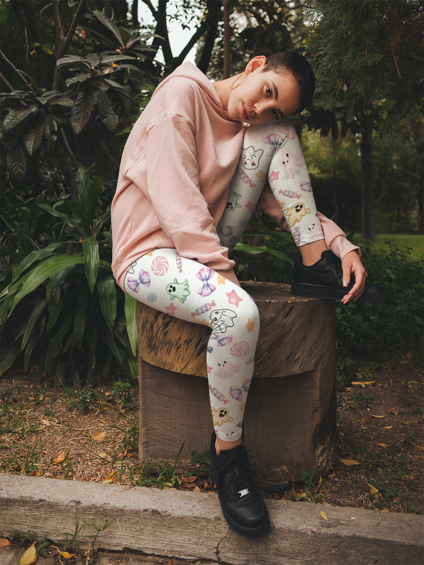 Boo-tastic Women's Cut & Sew Casual Leggings (AOP) - Cozy Pastel Comfort for Halloween Dreams