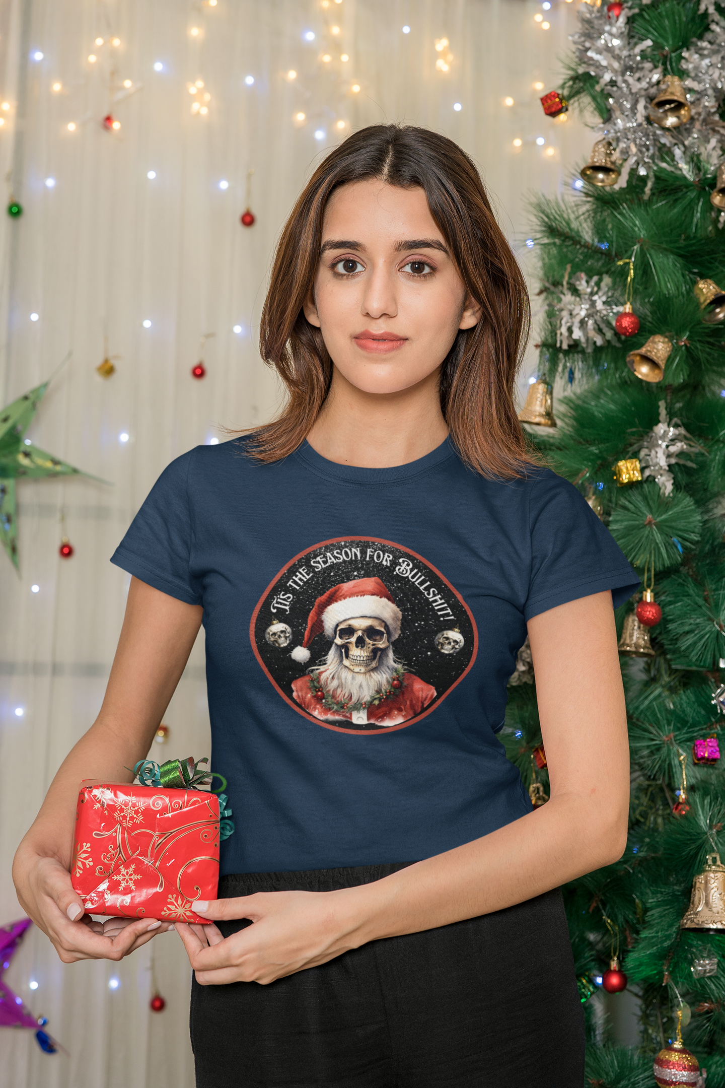 Skull Christmas Tee: Soft Cotton Unisex Shirt - Snowfall Season Style